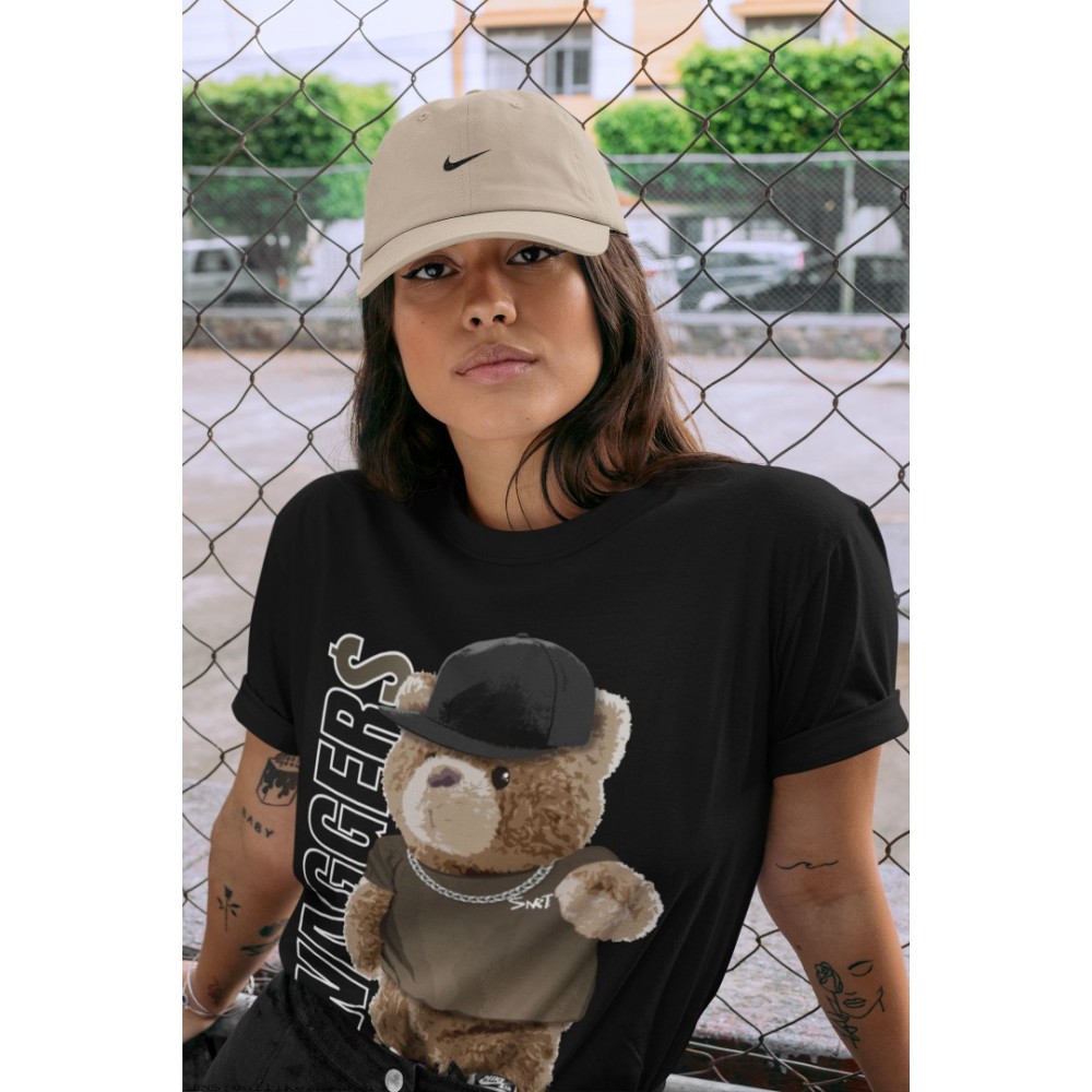 BEAR SWAGGERS T-SHIRT - AIR JORDAN 1 DARK MOCHA