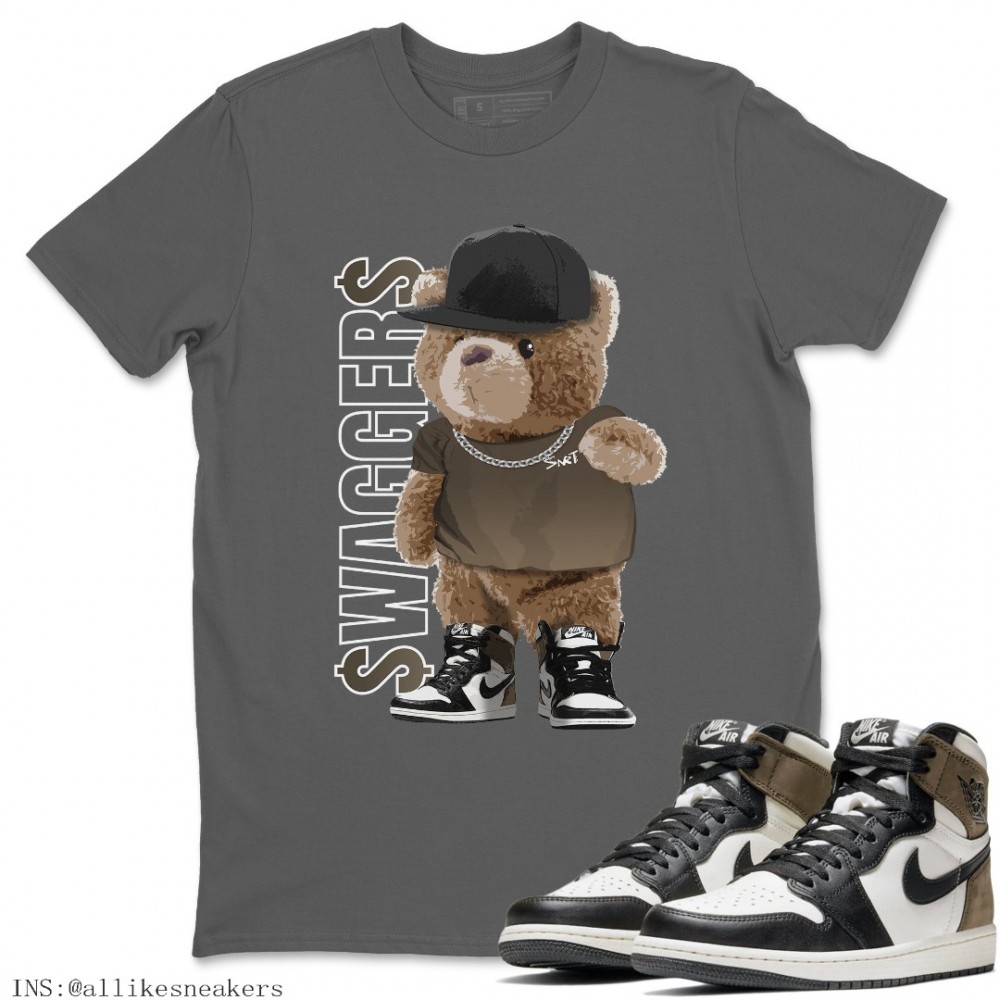 BEAR SWAGGERS T-SHIRT - AIR JORDAN 1 DARK MOCHA