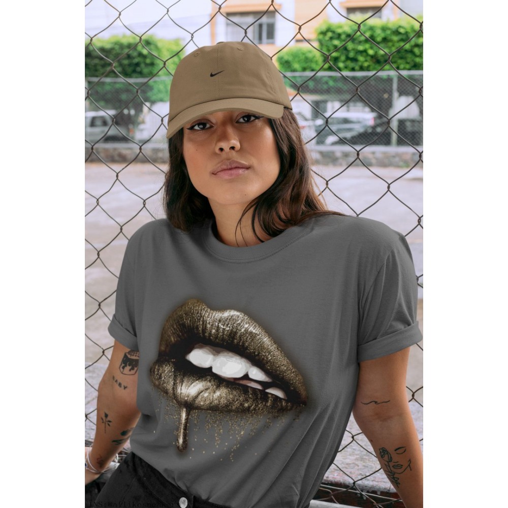 DRIPPING LIPS T-SHIRT - AIR JORDAN 1 DARK MOCHA