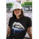 DRIPPING LIPS T -SHIRT - AIR JORDAN 1 HYPER ROYAL