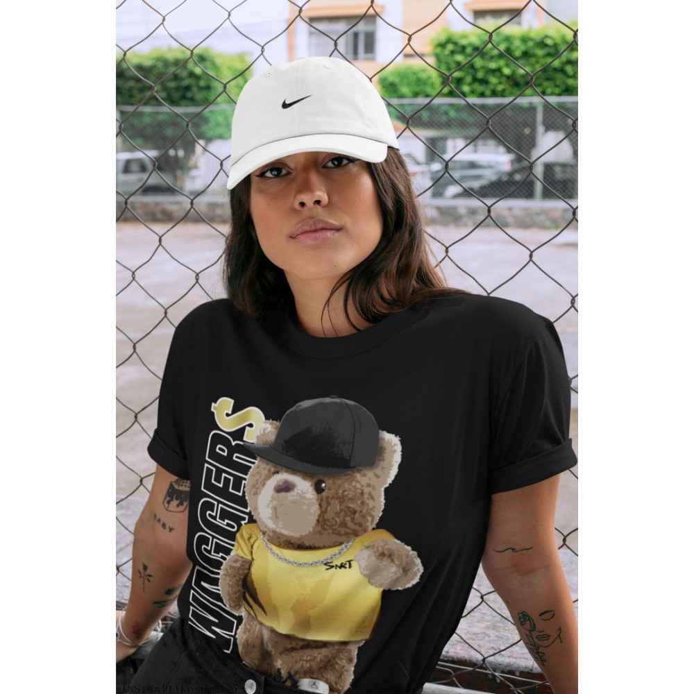 BEAR SWAGGERS T-SHIRT - AIR JORDAN 1 METALLIC GOLD