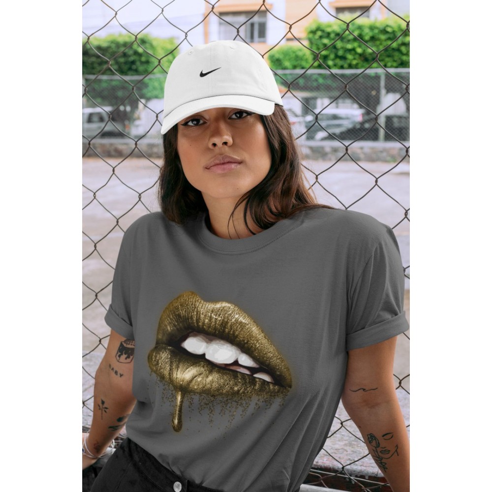 DRIPPING LIPS T-SHIRT - AIR JORDAN 1 METALLIC GOLD