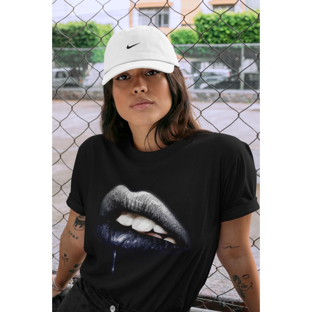 DRIPPING LIPS T-SHIRT - AIR JORDAN 1 MIDNIGHT NAVY