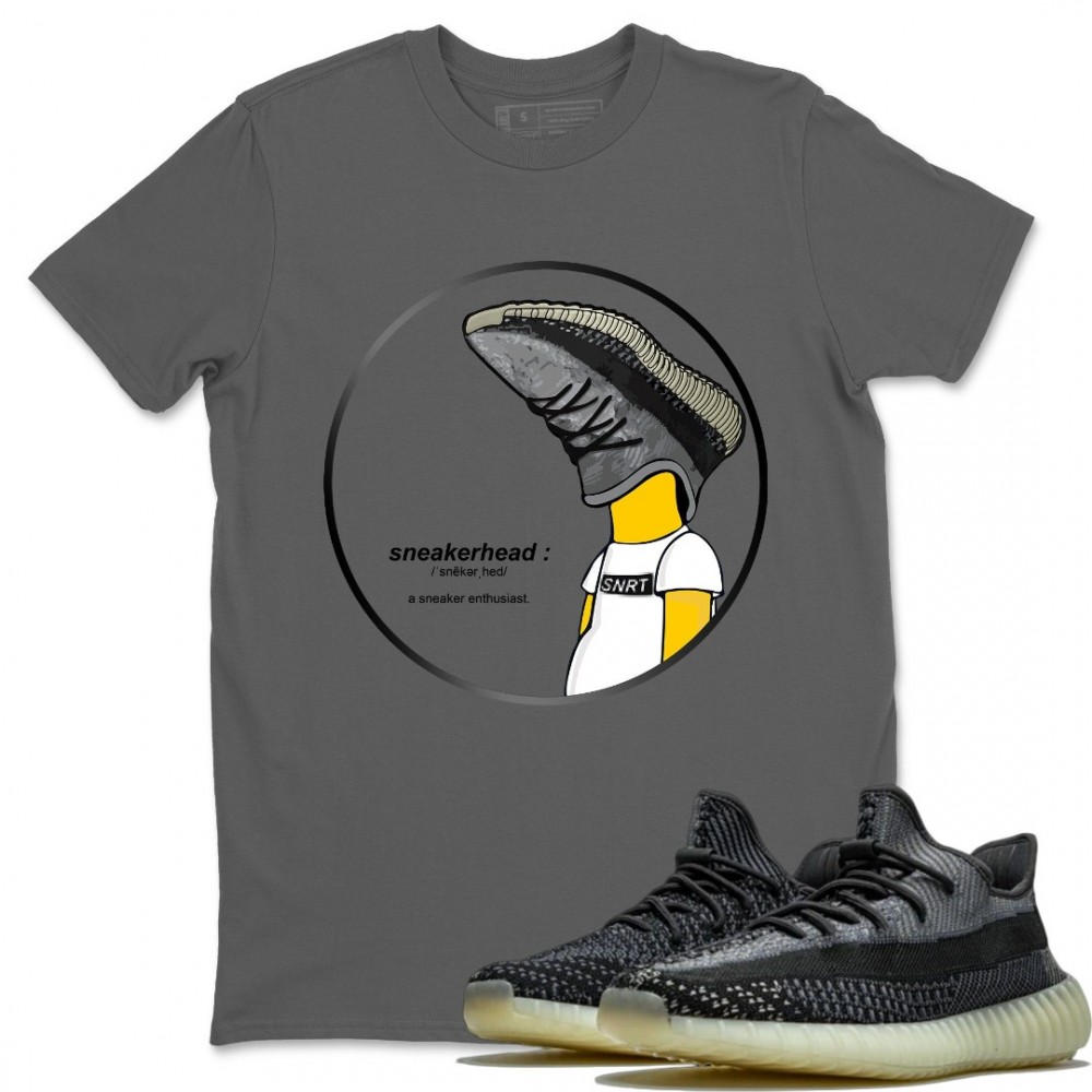 SNEAKERHEAD T-SHIRT - YEEZY 350 V2 CARBON ASRIEL