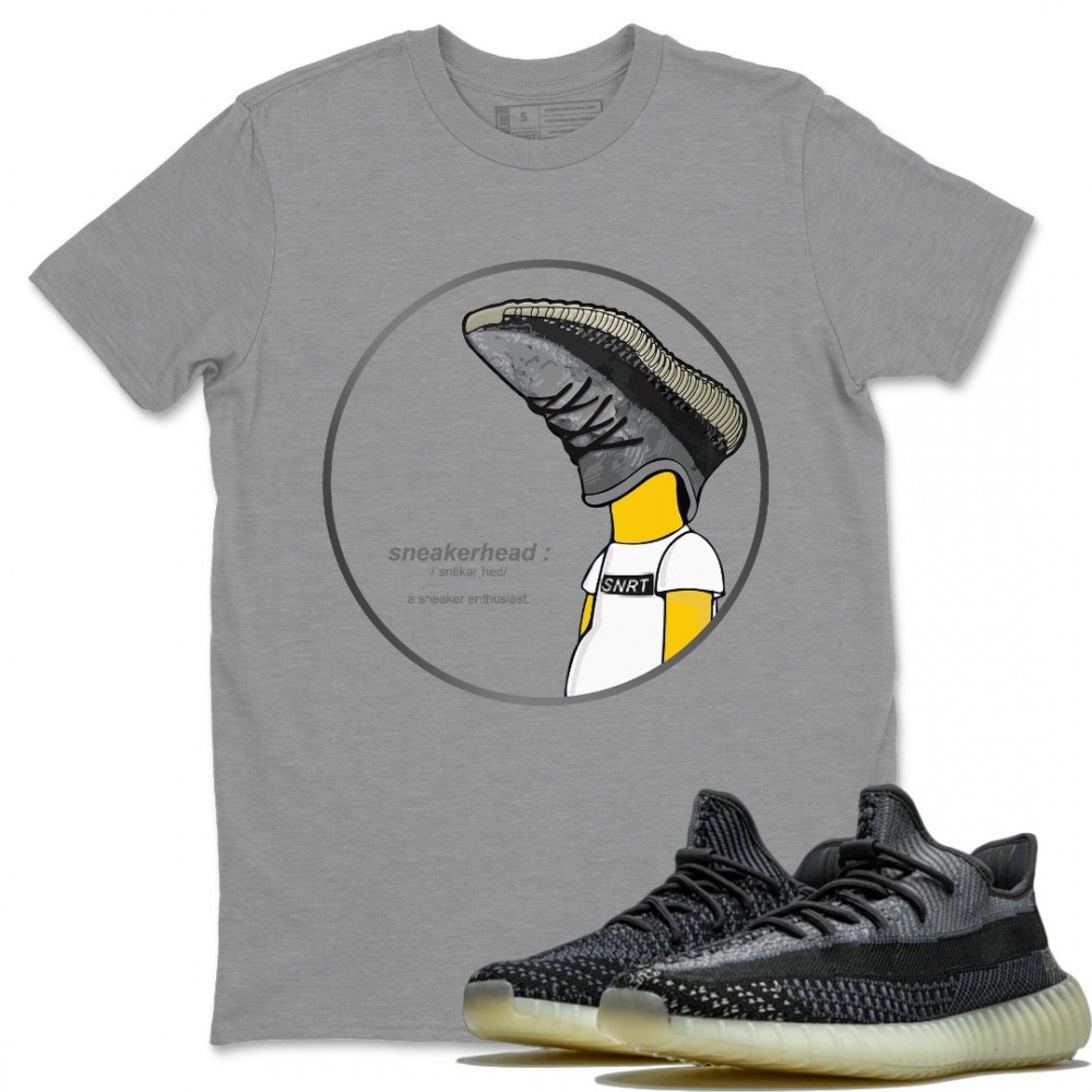 SNEAKERHEAD T-SHIRT - YEEZY 350 V2 CARBON ASRIEL