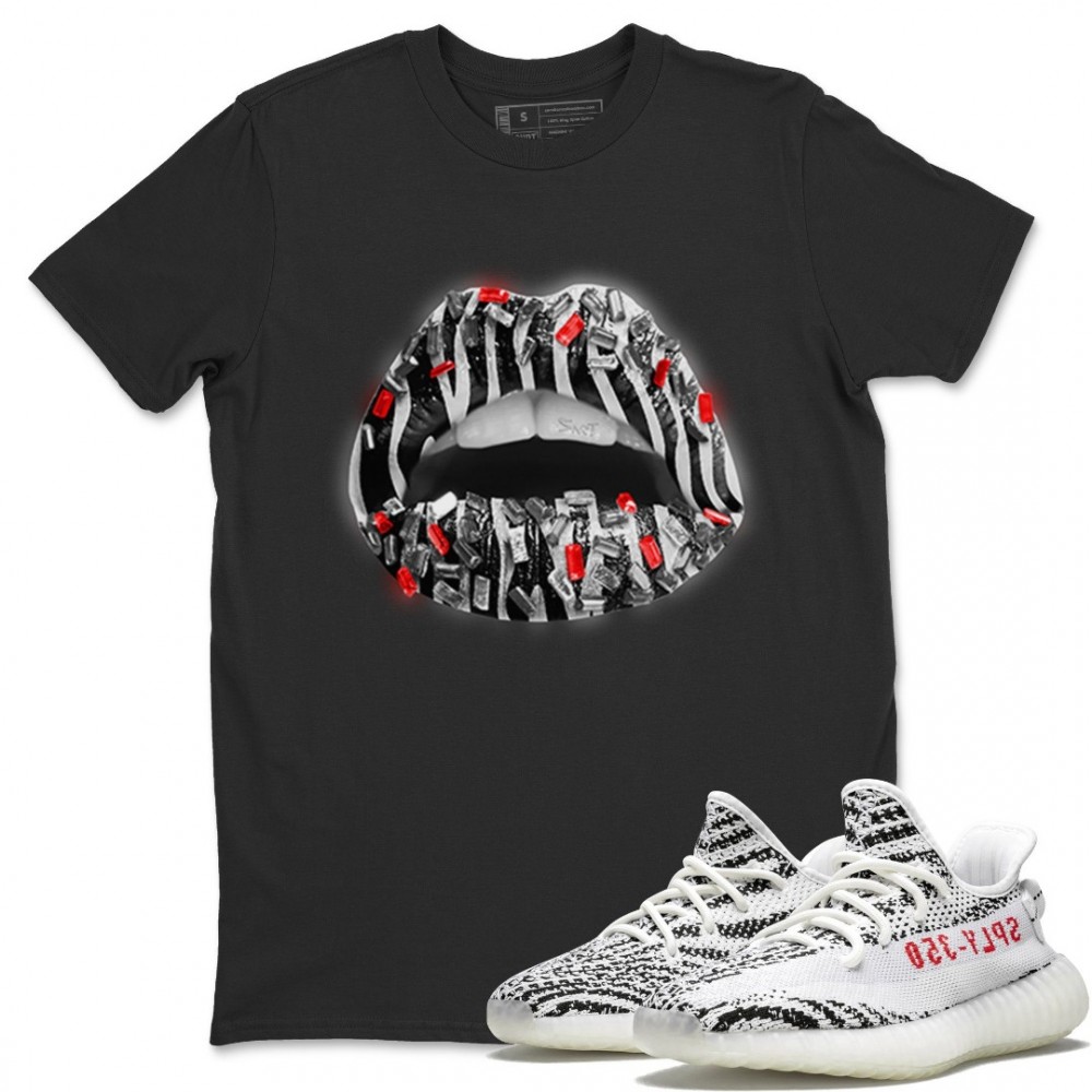 LIPS JEWEL T-SHIRT - YEEZY BOOST 350 V2 ZEBRA