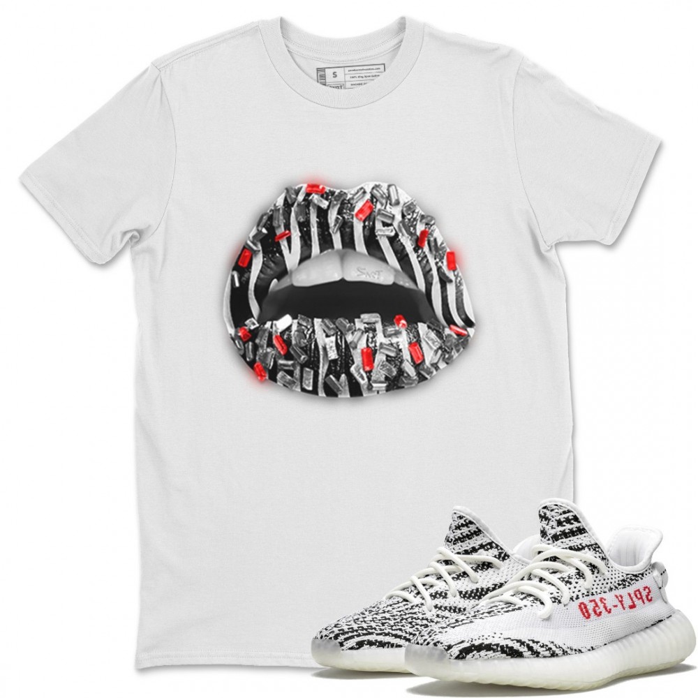 LIPS JEWEL T-SHIRT - YEEZY BOOST 350 V2 ZEBRA